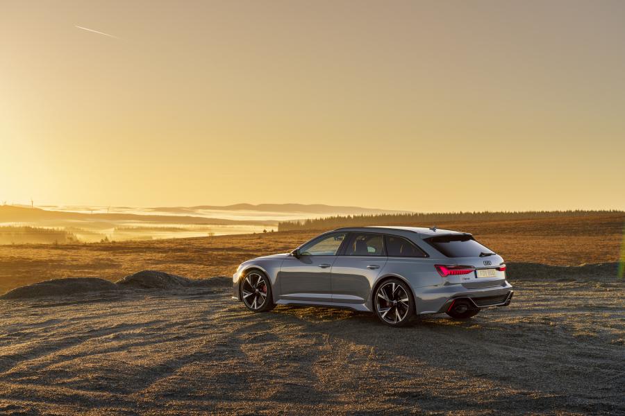  Audi RS6 Avant (C8) 2020 года  (UK) (фото 9 из 150)